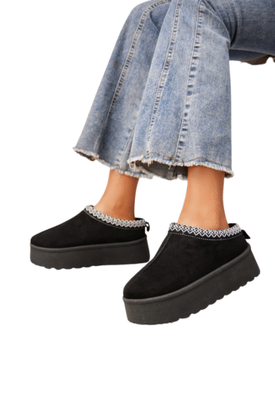 Naiste mustad UGG-stiilis saapad