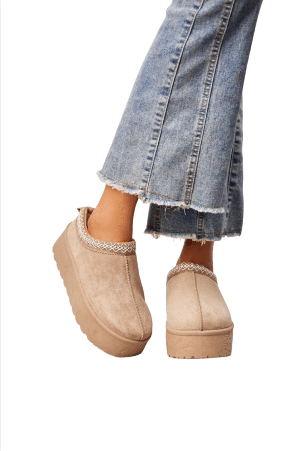 Naiste UGG-stiilis taupe toonis saapad