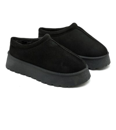 Mustad UGG-stiilis jalanõud