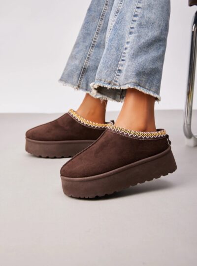 Šokolaadipruunid UGG-stiilis jalanõud